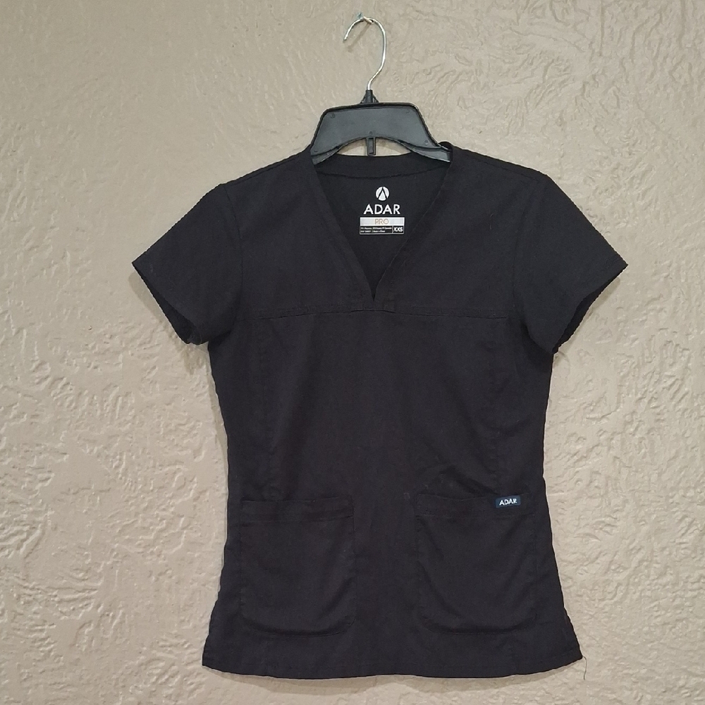 Ada Black Fitted Short Sleeve Tee